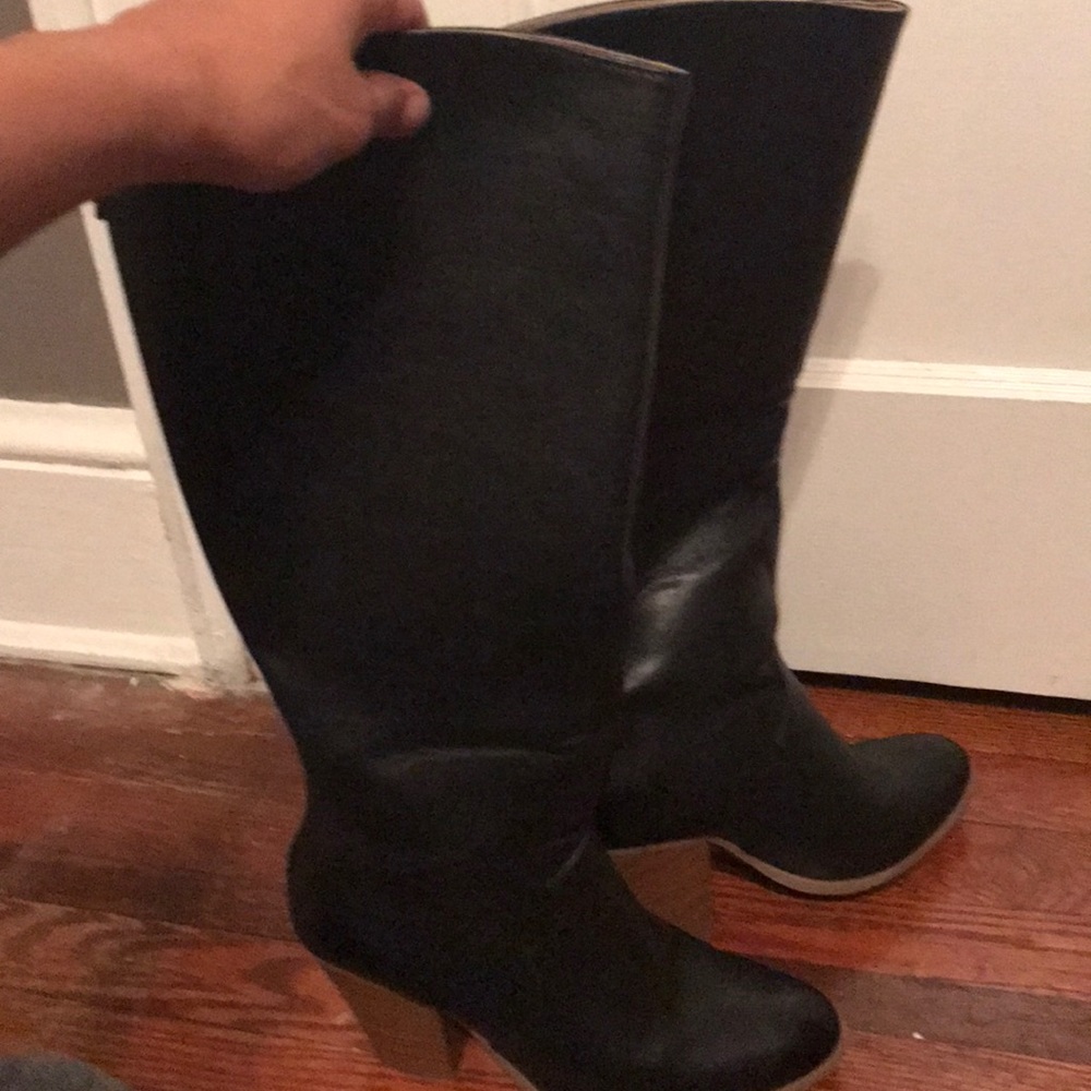 Women’s tall boots